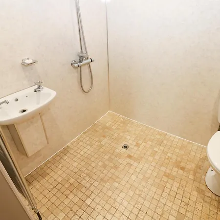 Дом отдыха Nick Jone Feetham